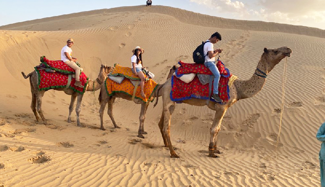 Camel Safari in Jaisalmer